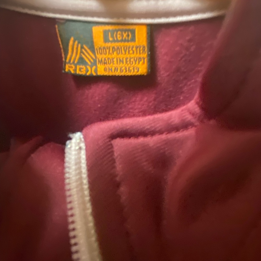 Girls Reebok jogging suit - Picture 3 of 3
